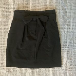 Black Paperbag mini skirt with bow